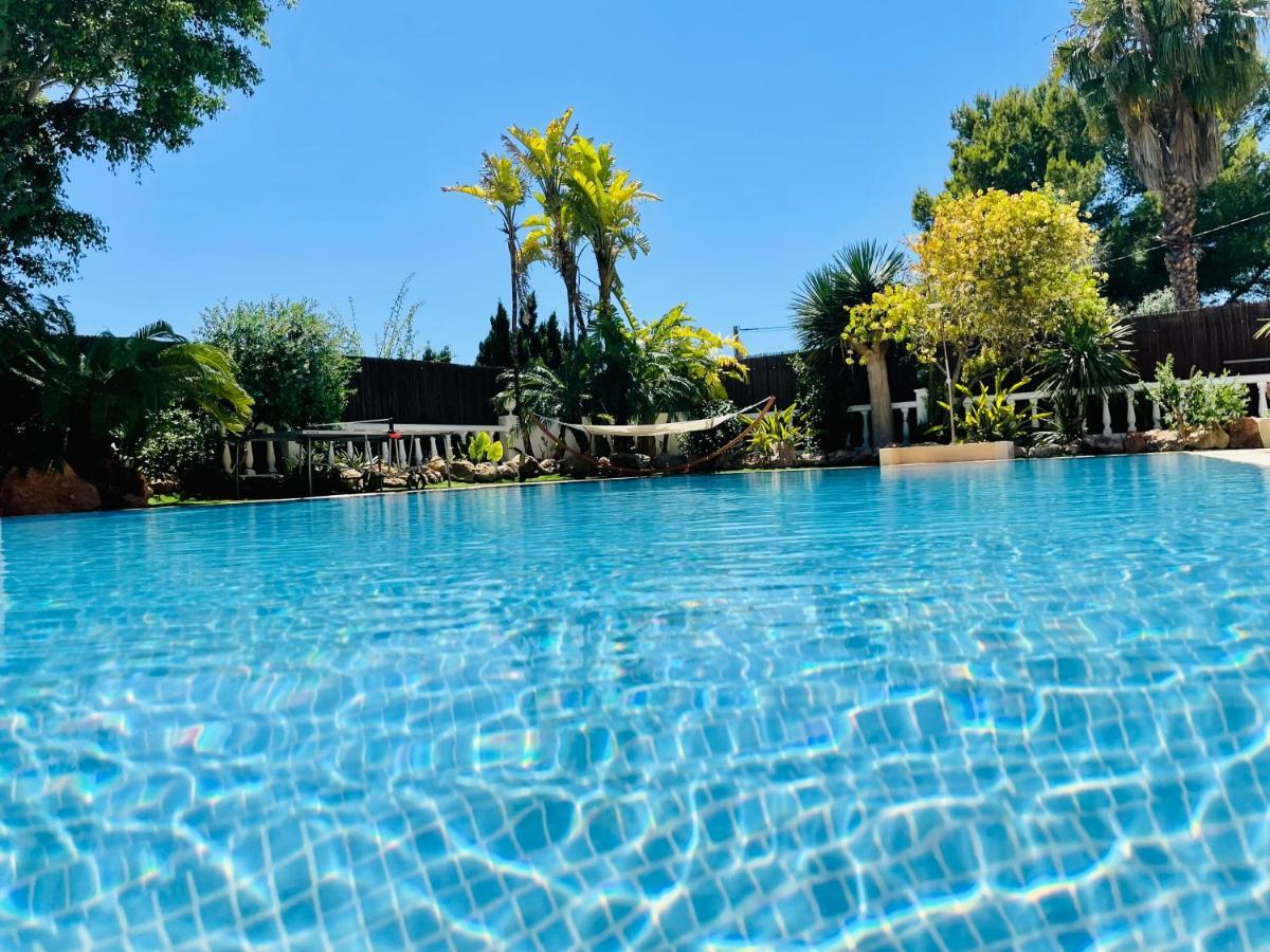 Villa Con Piscina Gigante Sant Francesc de s'Estany المظهر الخارجي الصورة