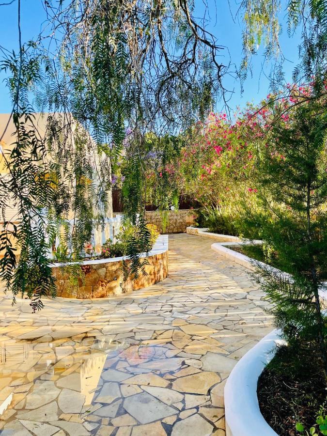 Villa Con Piscina Gigante Sant Francesc de s'Estany المظهر الخارجي الصورة