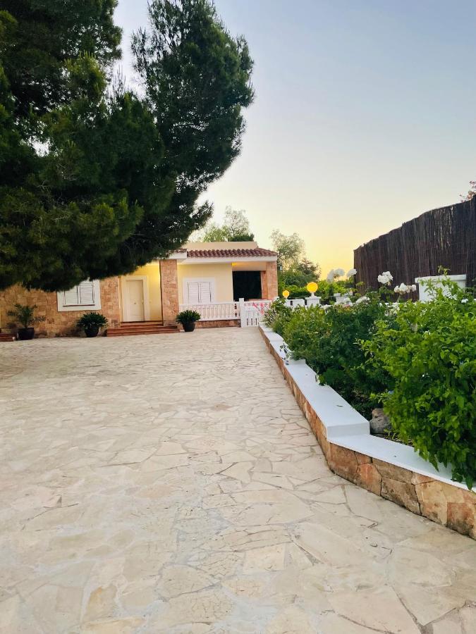Villa Con Piscina Gigante Sant Francesc de s'Estany المظهر الخارجي الصورة